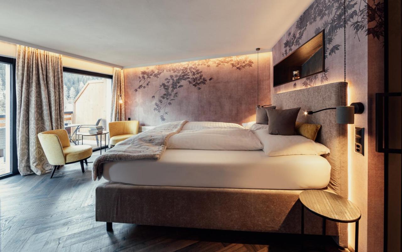Laret Private Boutique Hotel - Adults Only Samnaun Exteriér fotografie
