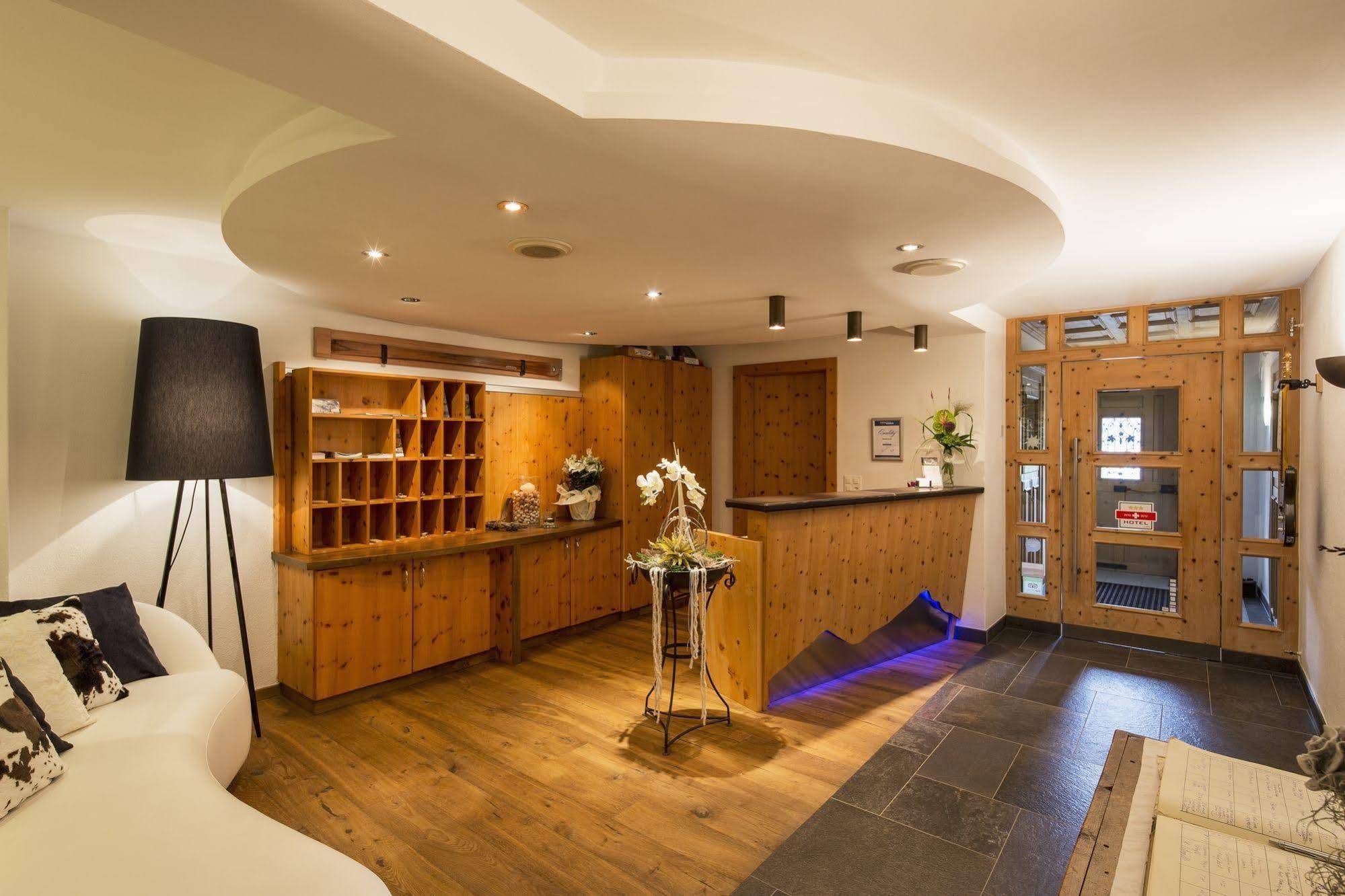 Laret Private Boutique Hotel - Adults Only Samnaun Exteriér fotografie